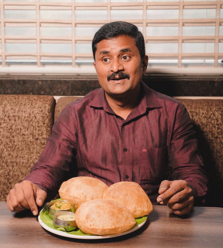 Lokesh Kumar General Manager Paakashala restaurant chains